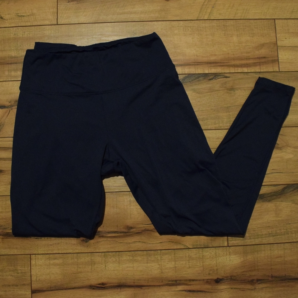 Navy leggings